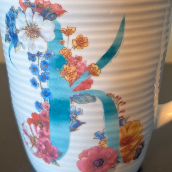 LISA AUDIT Letter "K" Initial Monogram Ceramic Mug ~ Floral Motif ~ Ribbing - Picture 4 of 13